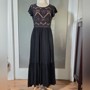 Joyfolie Black Lace Maxi Dress